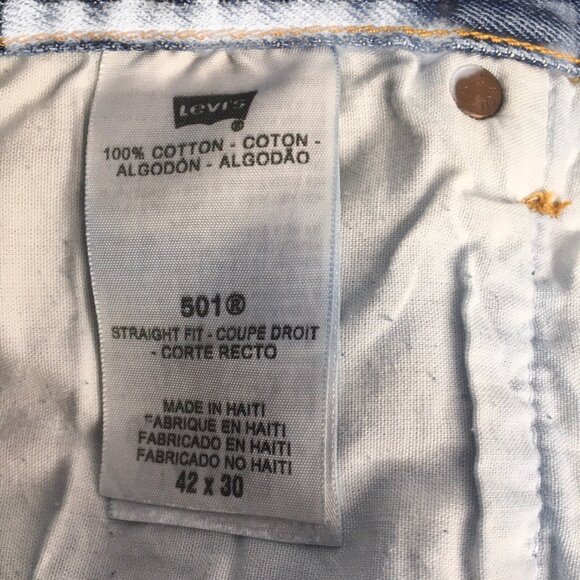 Levis 501 Jeans Mens 42x30 Blue Denim Straight Leg Button Fly Classic Fit - Picture 16 of 16
